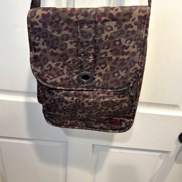 Lug Bag - Leopard Berry - Picture 1 of 5
